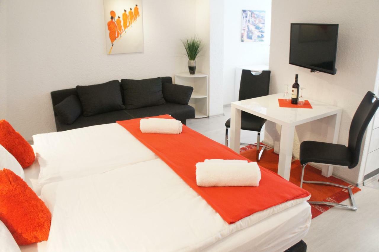 Hotel Berlin Schwetzingen Extérieur photo