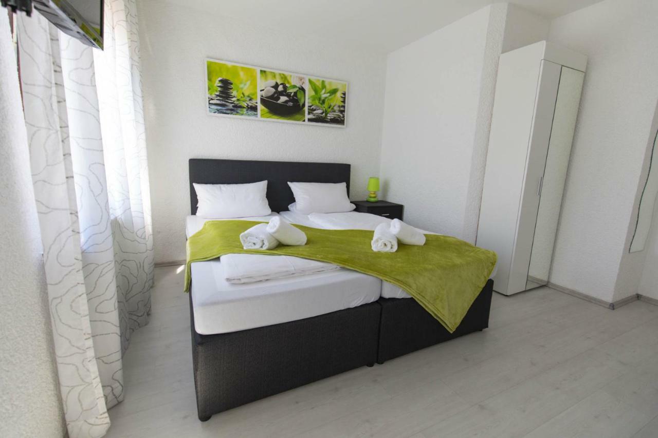 Hotel Berlin Schwetzingen Extérieur photo